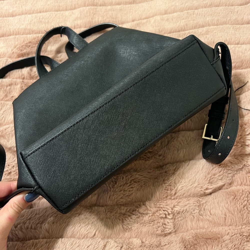Backpack - Picture 6 of 6